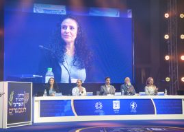 "העבודה האמיתית היא לא לחפש אחדות מלאכותית, אלא ללמוד איך לחיות כאן יחד, אחד ליד השני, עם הוויכוחים"